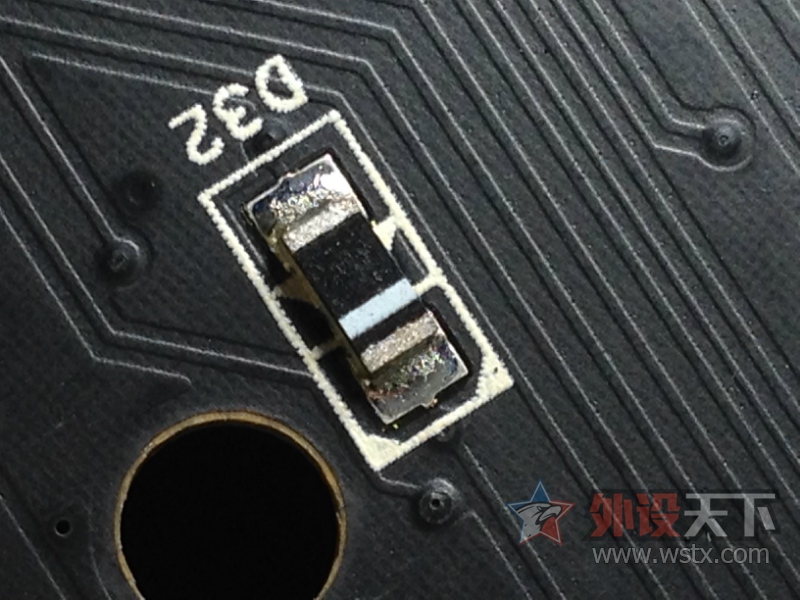 ׷��׿Խ�ָУ��ɻ��������� ���������켫սħ�߿ɻ����е�����������