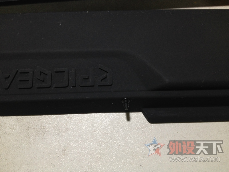 ׷��׿Խ�ָУ��ɻ��������� ���������켫սħ�߿ɻ����е�����������