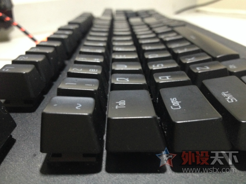 ׷��׿Խ�ָУ��ɻ��������� ���������켫սħ�߿ɻ����е�����������