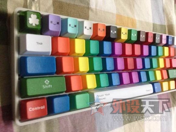 ��Щ������ɫ�ļ�ñ�ļҵ�����