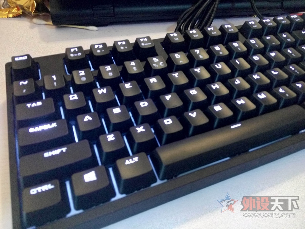 �ѳ�������ɾ����