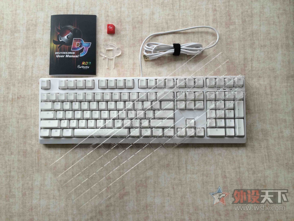 �������Ű�ɫѼ����ֵ�ӷ������ա���ħ��Ѽ2108S2RGB����