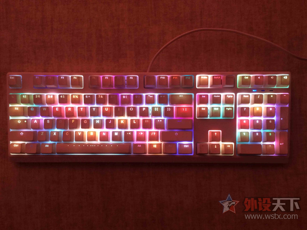 �������Ű�ɫѼ����ֵ�ӷ������ա���ħ��Ѽ2108S2RGB����