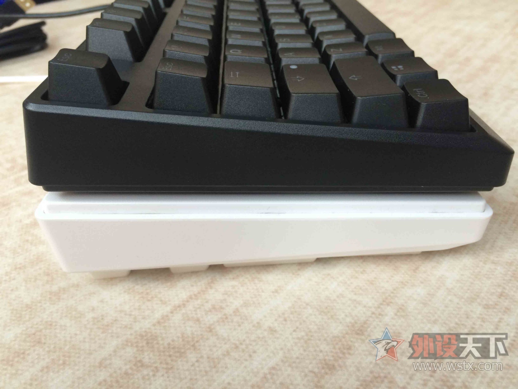 �������Ű�ɫѼ����ֵ�ӷ������ա���ħ��Ѽ2108S2RGB����