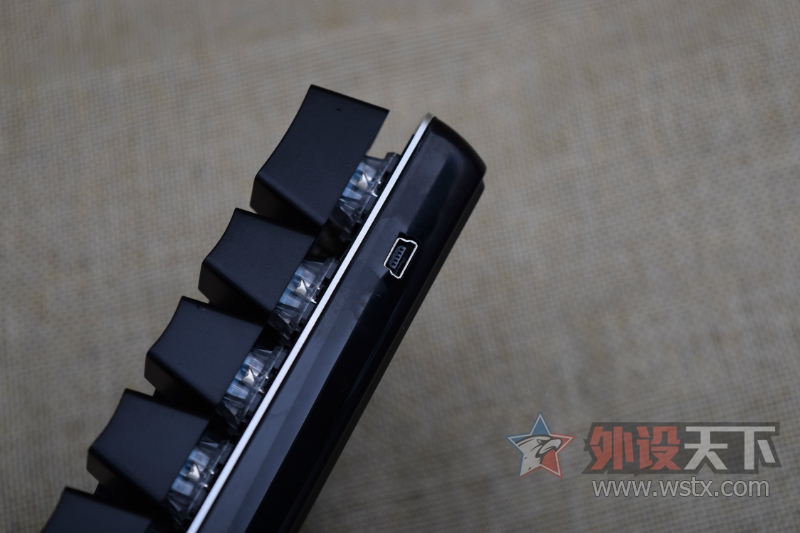 �����ⲻɱ���أ��ھ�AK33����������