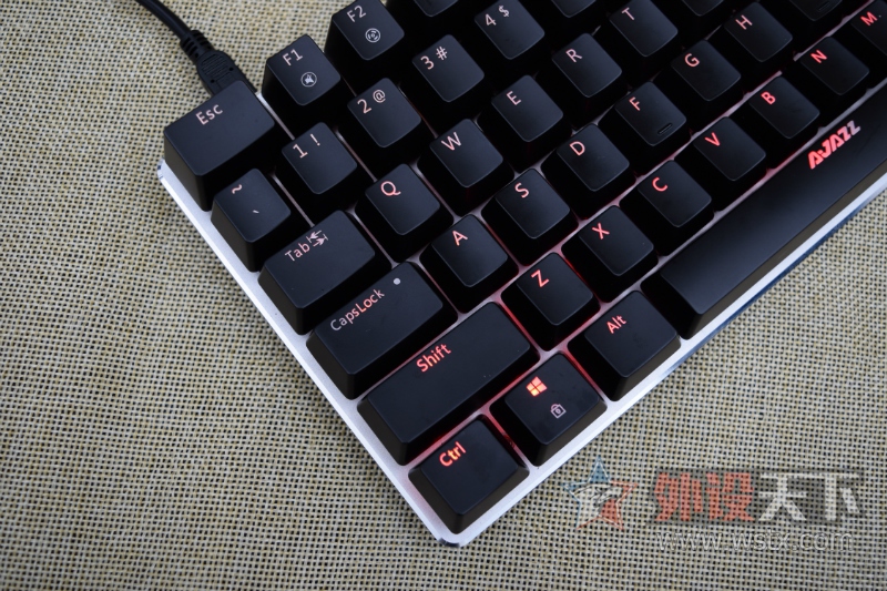 �����ⲻɱ���أ��ھ�AK33����������