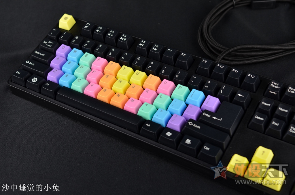 ֵܱ  Steelseries ɫ39PBTɫñͼ