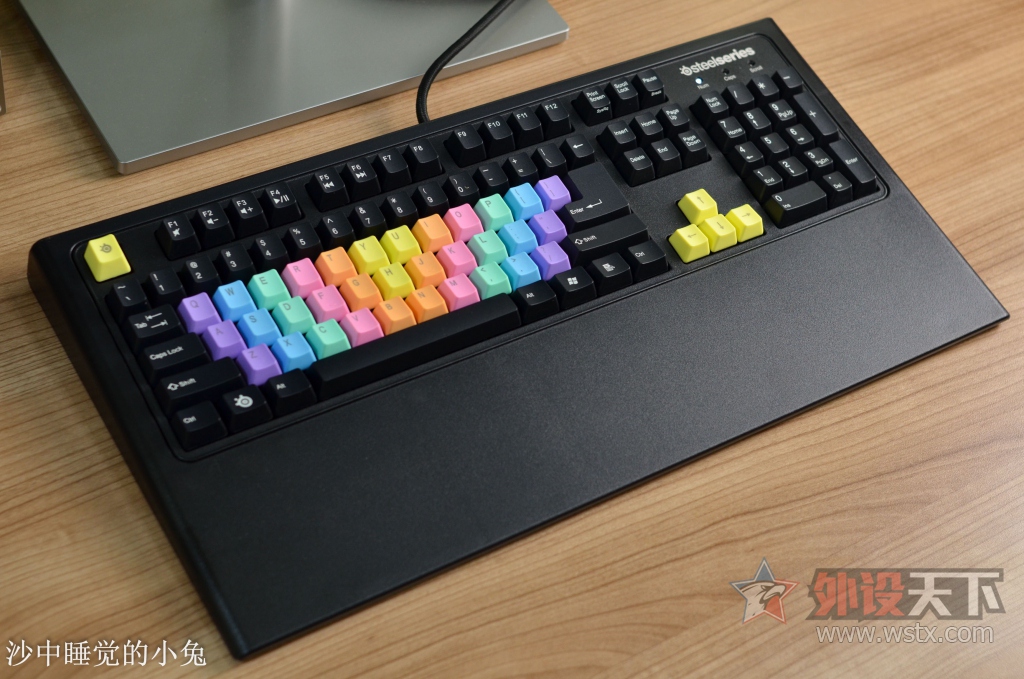 ֵܱ  Steelseries ɫ39PBTɫñͼ