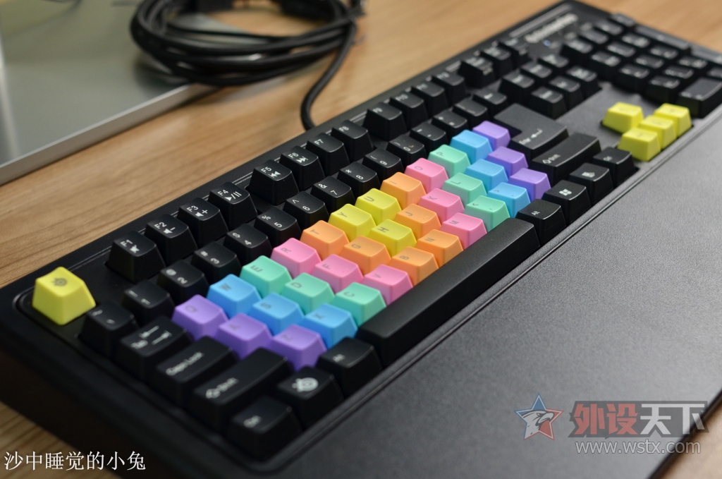 ֵܱ  Steelseries ɫ39PBTɫñͼ