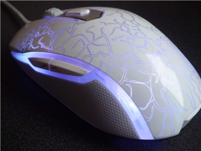 ����RGB���Ľ����ߡ����װ�V210����