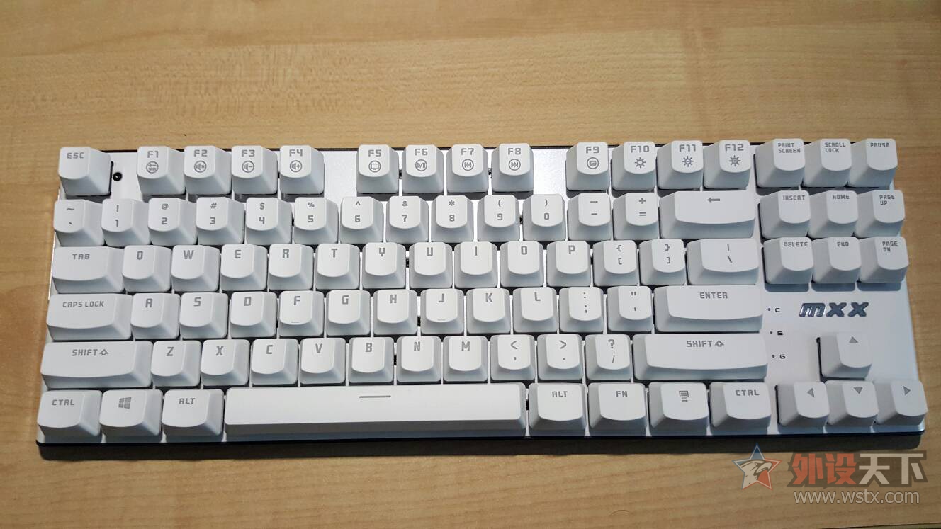 ��ɫmxx�׷�����