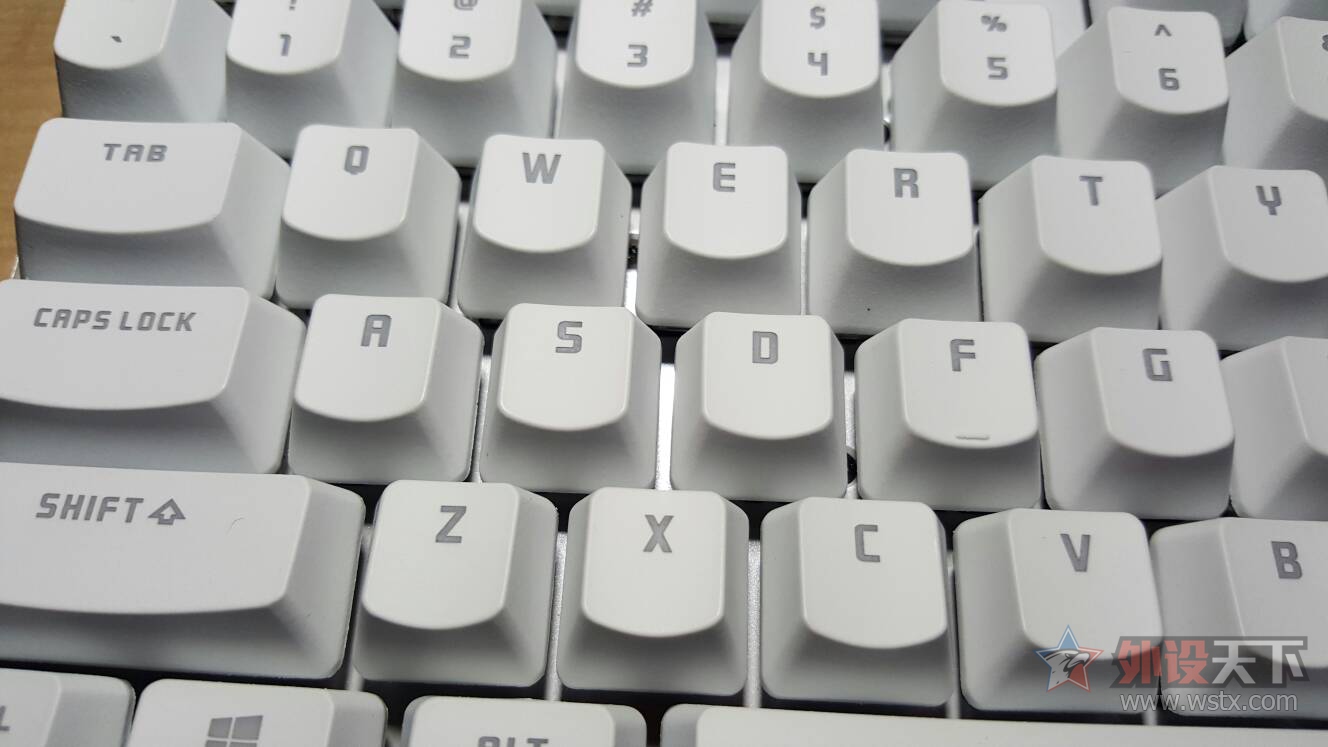 ��ɫmxx�׷�����