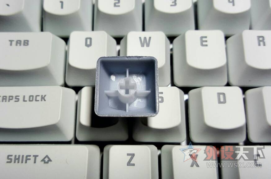 ��ɫmxx�׷�����