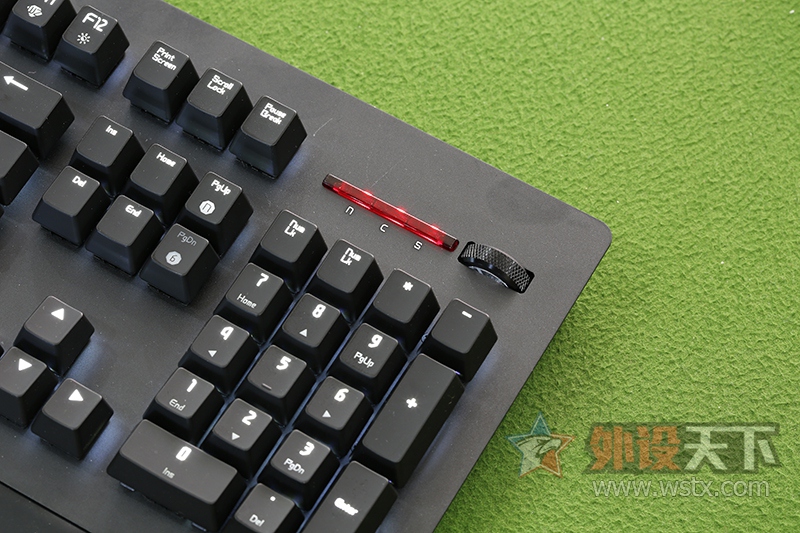 ��е�����¼�Ԫ���켫սħ����������