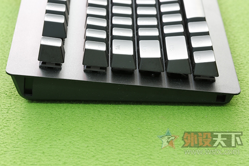 ��е�����¼�Ԫ���켫սħ����������