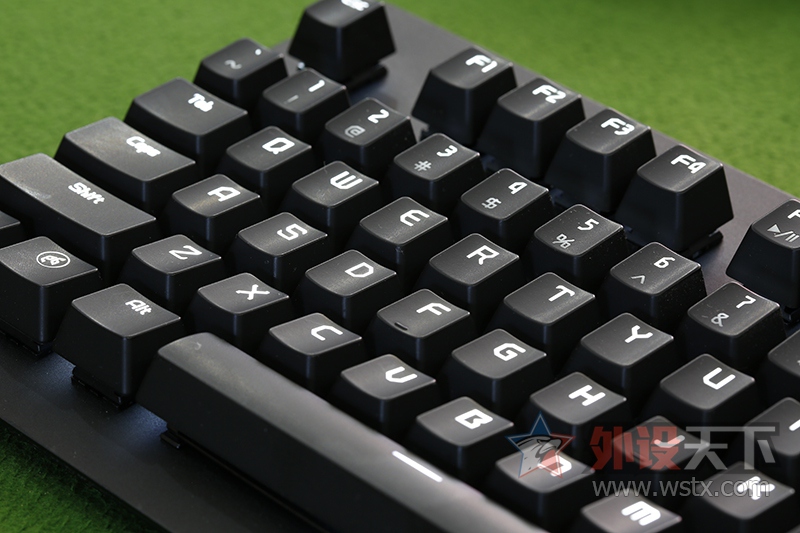 ��е�����¼�Ԫ���켫սħ����������