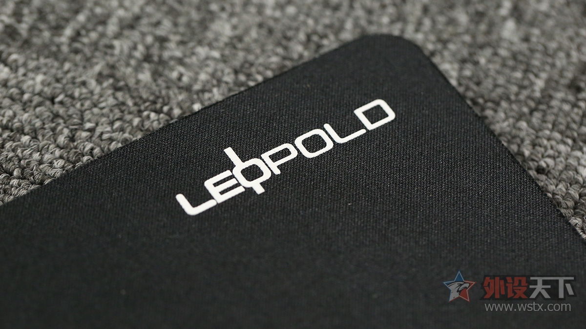 Leopold FC750R��е����&Leopold Desktop Mat-L�����ױ�