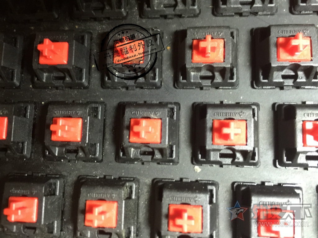 ���� �ھ�AK47 ӣ�Һ���  ŵ��CHOC ӣ�Һ����е����