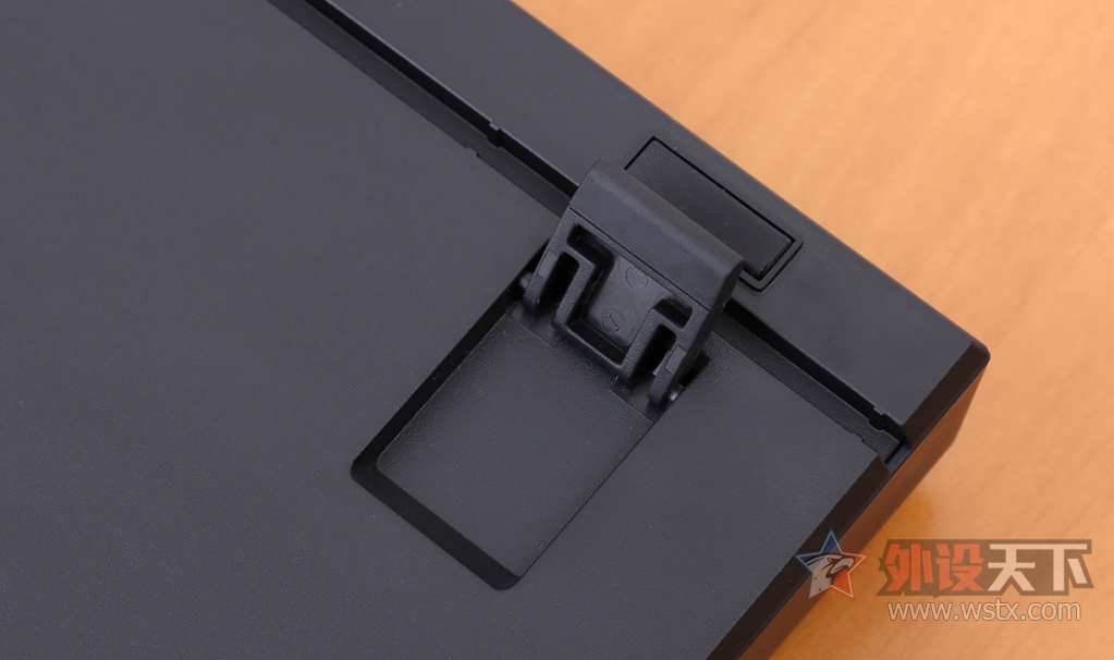 ӣԭ RGB MasterKeys Pro L е棡