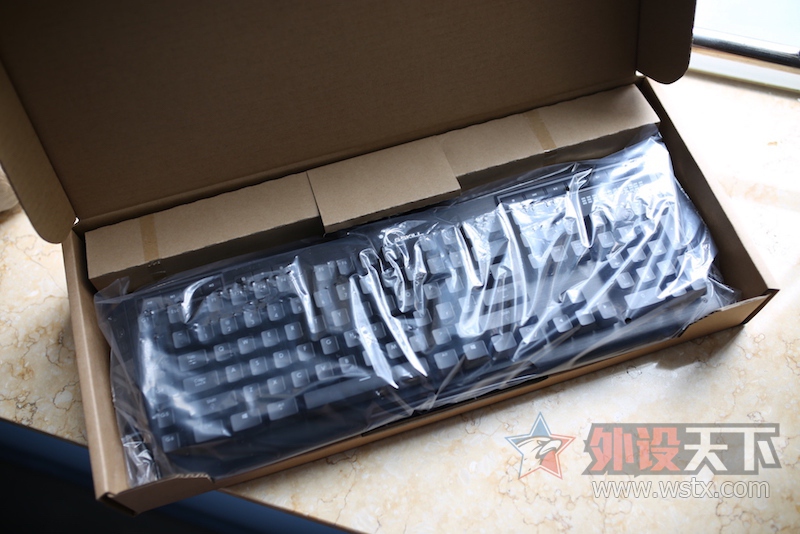 G.SKILL ֥�� RIPJAWS KM780 RGB ӣ�Һ������ʹ������ by Tiger5G