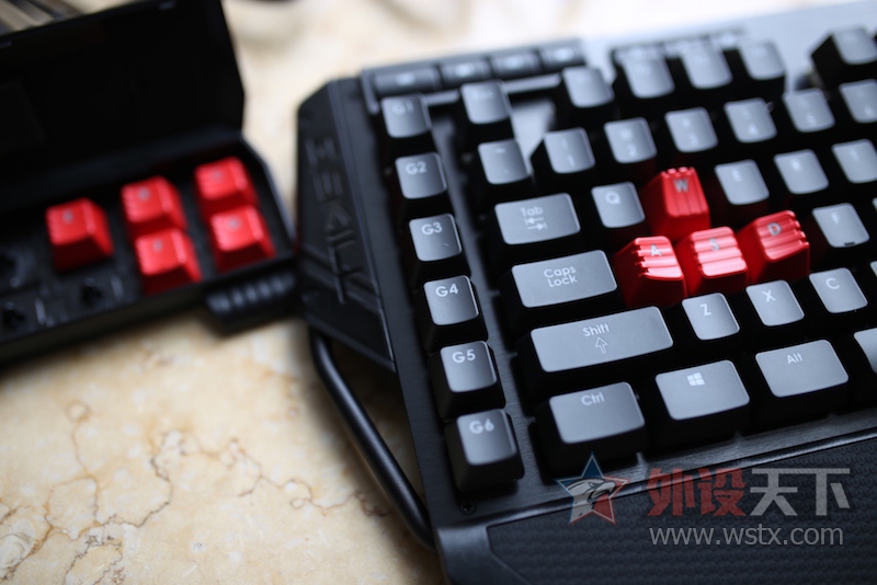 G.SKILL ֥�� RIPJAWS KM780 RGB ӣ�Һ������ʹ������ by Tiger5G