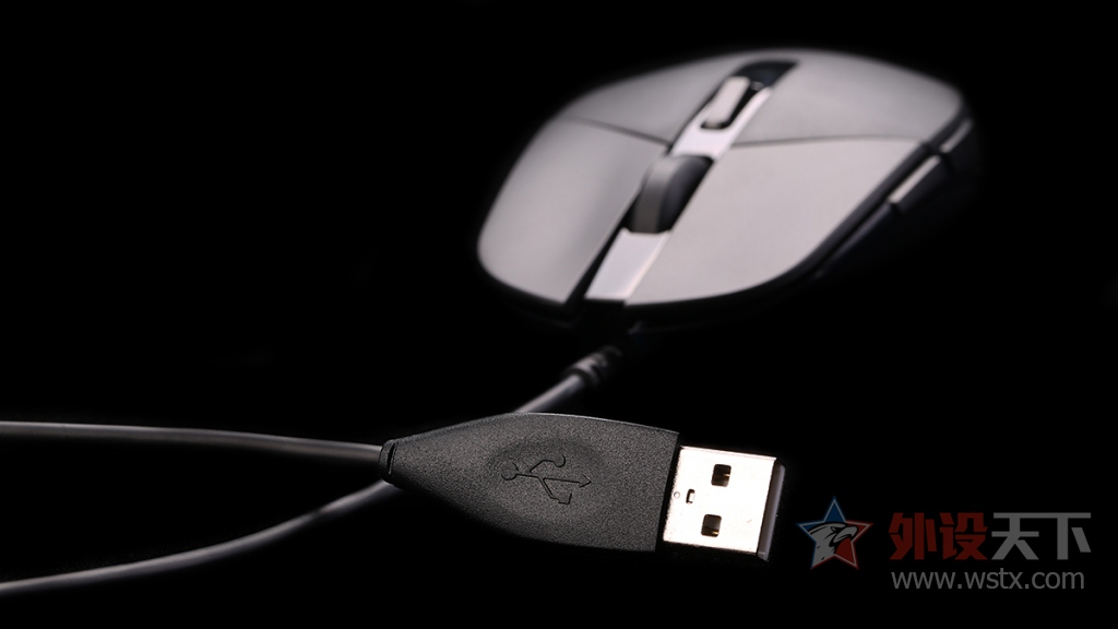 4�����Ʒ�����ż��Գ�����Ϸ���Ա�����