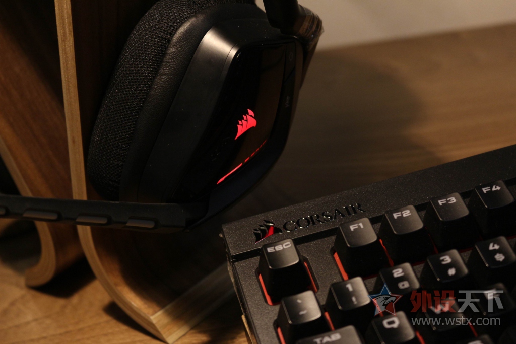 ��������﷫�ֺ�����������VOID RGB ���߶�������