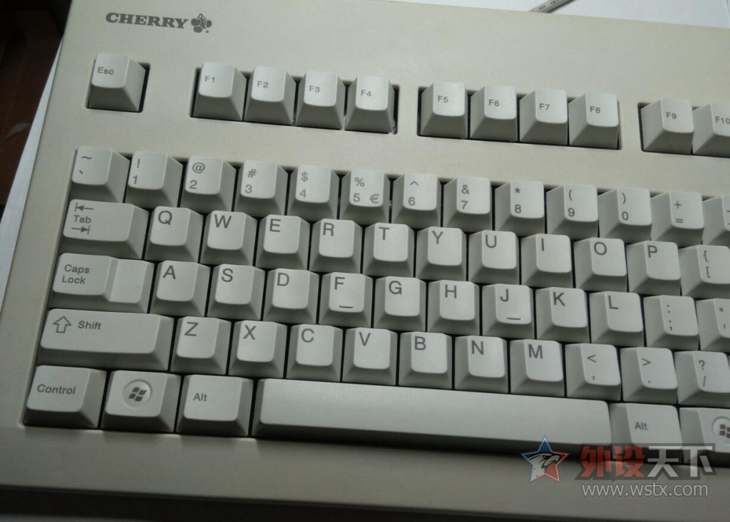 ���ϲ���ӣ��g80 3000��ɫ����