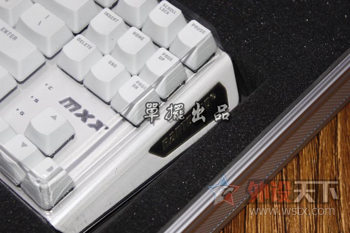 ���Δ[��Ʒ��ȫ������һ̨��  ��ɫ MXX��������