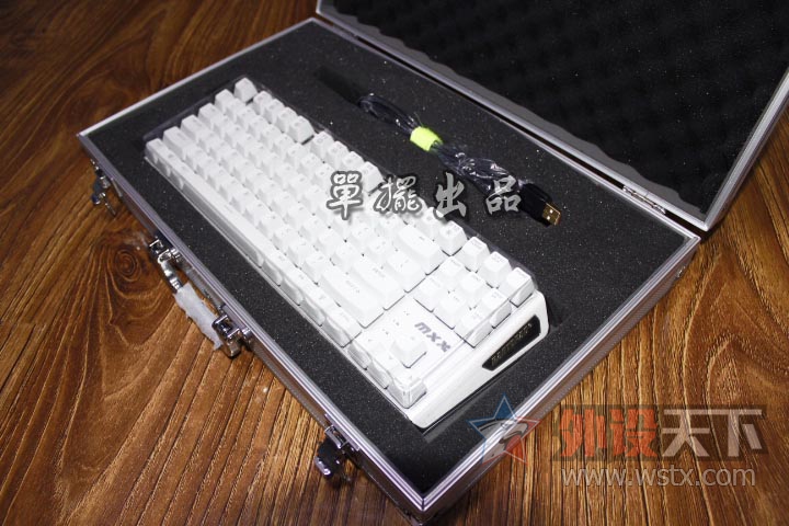 ���Δ[��Ʒ��ȫ������һ̨��  ��ɫ MXX��������