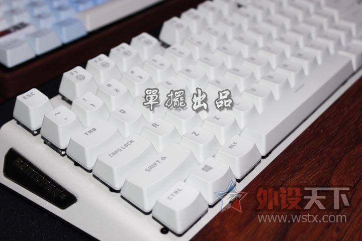 ���Δ[��Ʒ��ȫ������һ̨��  ��ɫ MXX��������