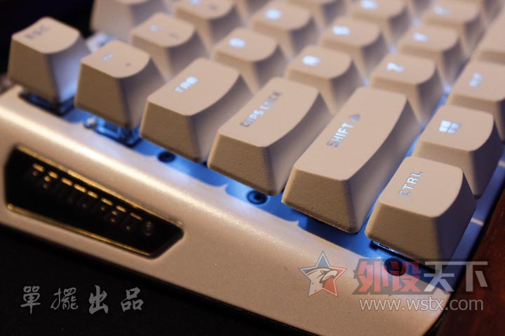 ���꾫������-MXX ����������ɫ������Ϸ��е��������