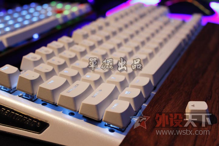 ���꾫������-MXX ����������ɫ������Ϸ��е��������