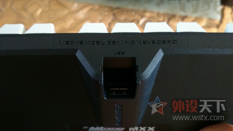 ���꾫������-MXX ����������ɫ������Ϸ��е��������