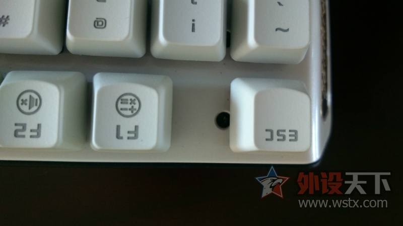 ���꾫������-MXX ����������ɫ������Ϸ��е��������