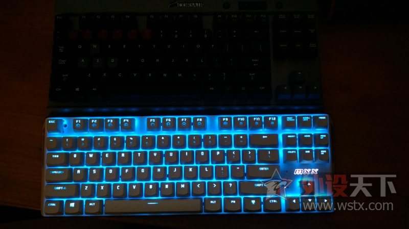 ���꾫������-MXX ����������ɫ������Ϸ��е��������