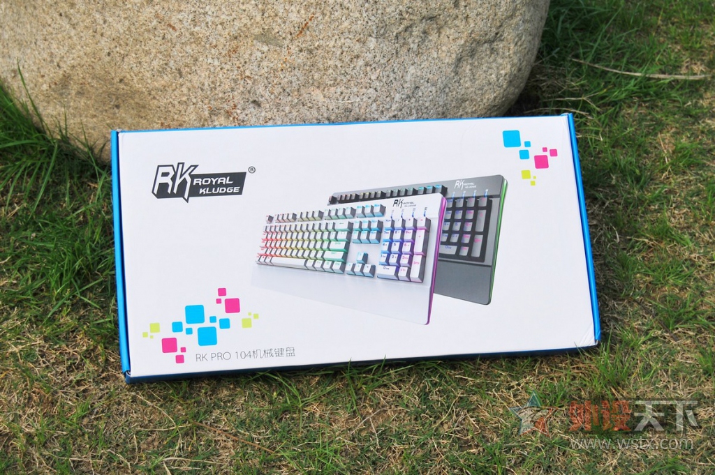 ������ƴ����С���RK Pro104 RGB��е��������