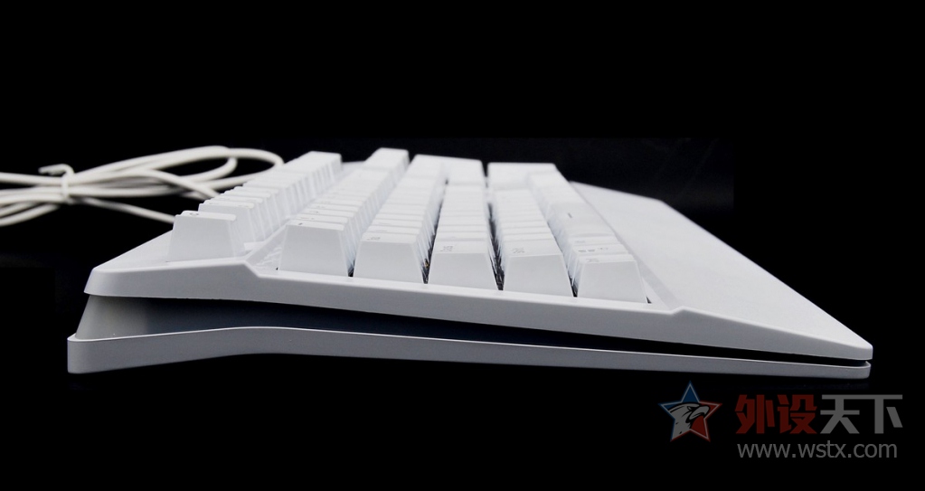 ������ƴ����С���RK Pro104 RGB��е��������