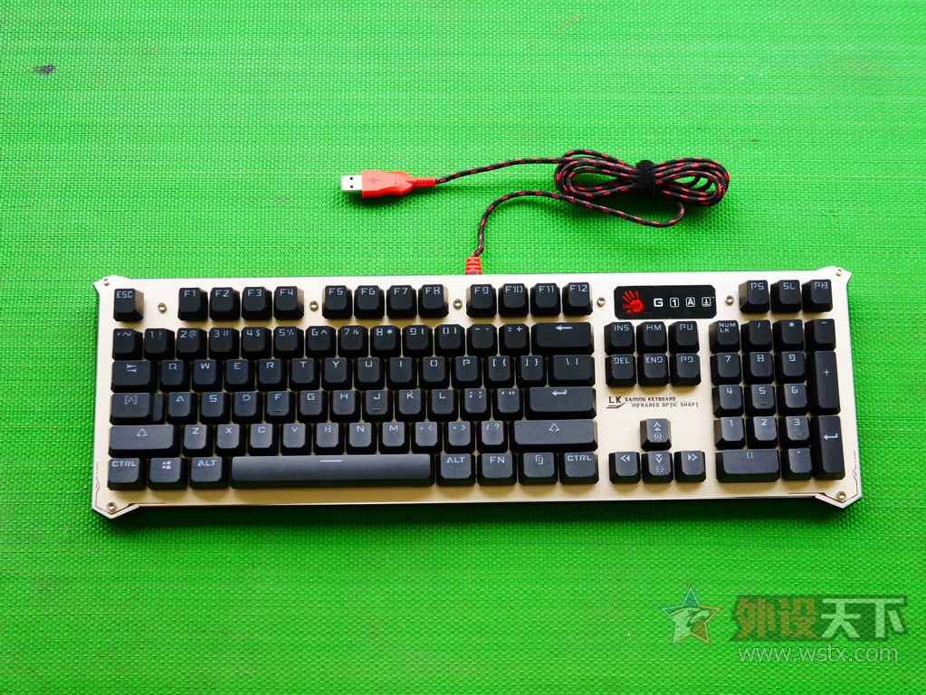 �ѹ��˿��ᣬѪ������������B840�羺���̲�����