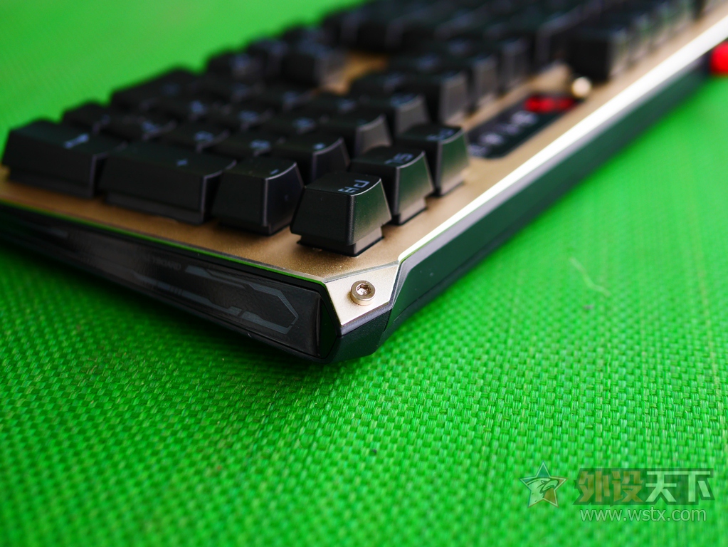 �ѹ��˿��ᣬѪ������������B840�羺���̲�����