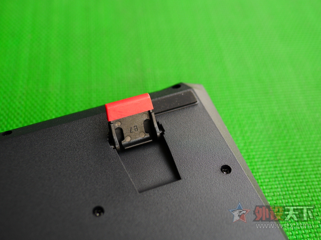 �ѹ��˿��ᣬѪ������������B840�羺���̲�����