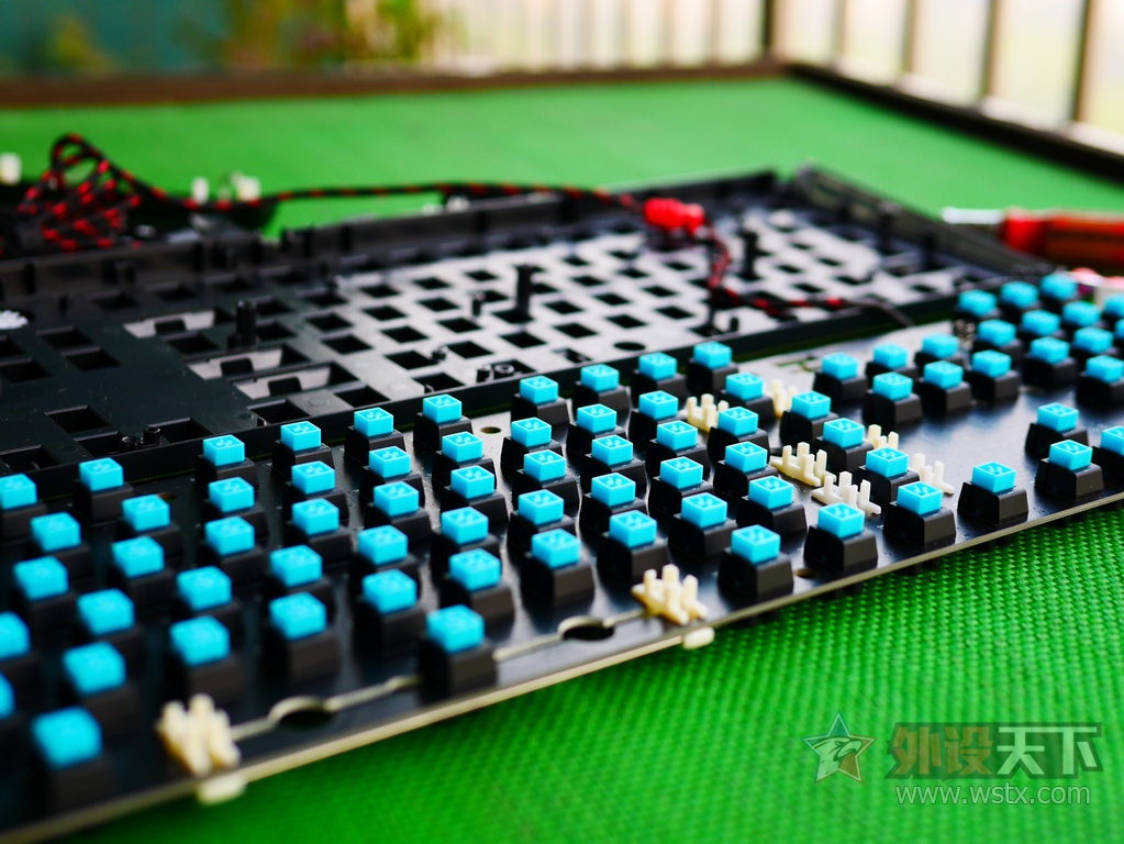 �ѹ��˿��ᣬѪ������������B840�羺���̲�����