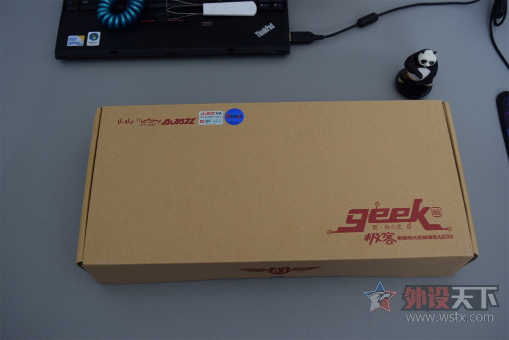 СְԱ�Ŀ���������ھ� AK33S ����� + LINDY��