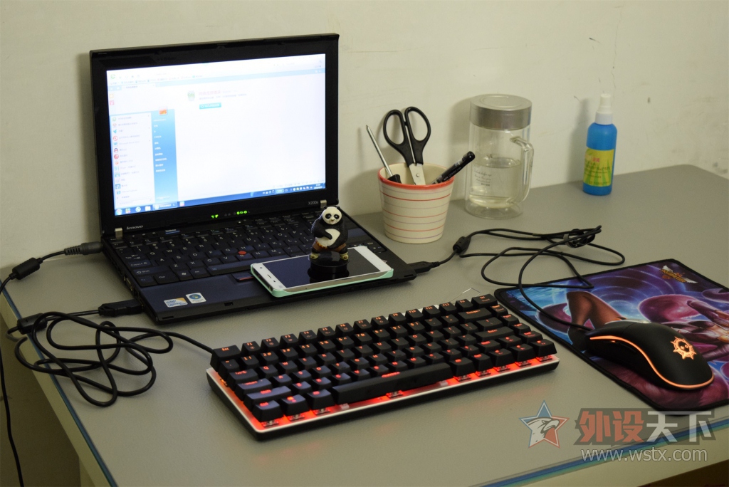 СְԱ�Ŀ���������ھ� AK33S ����� + LINDY��