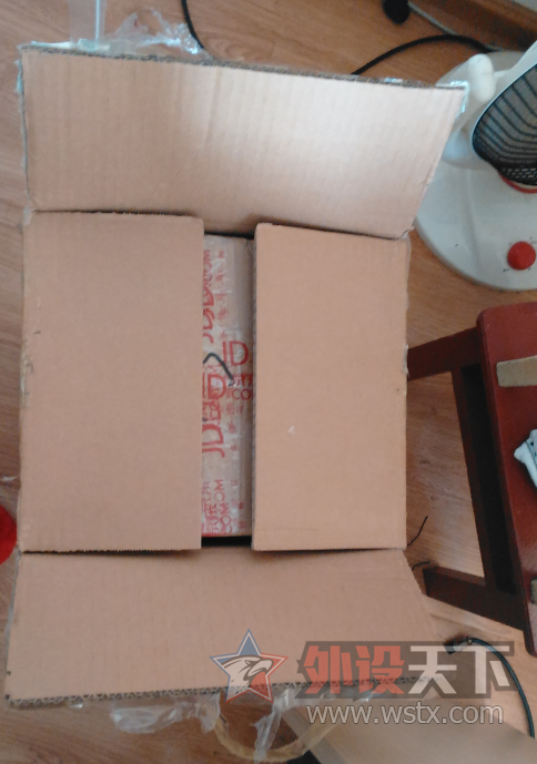 �����ա� ���� JBL 305 �������䣬����1����