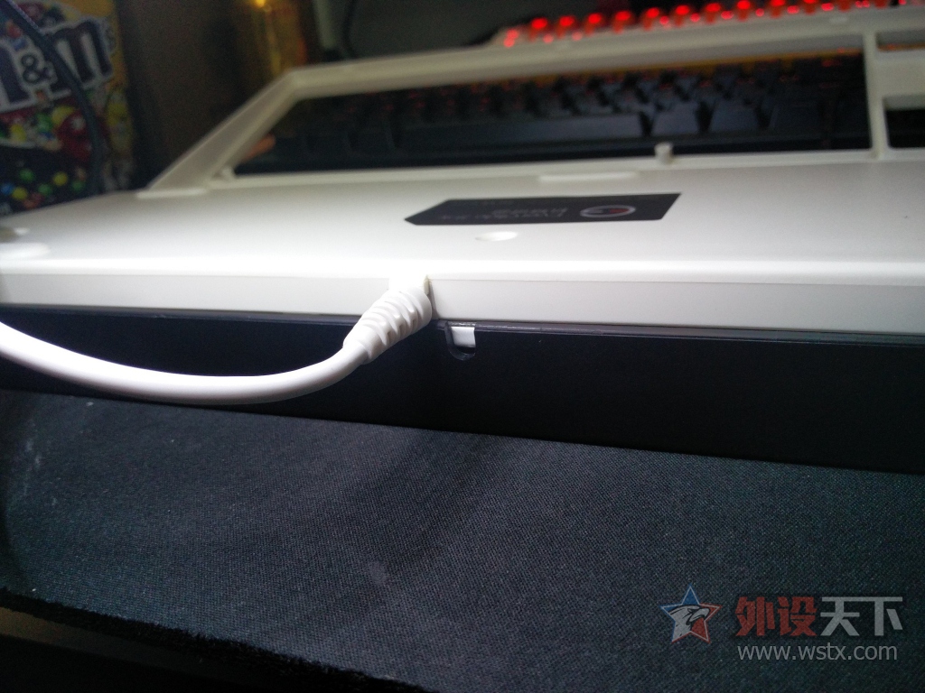 �չ�E300 RGB��⼰�չ�ʺ��ñͼƬ���� 300Ԫ��λ����һʵ������