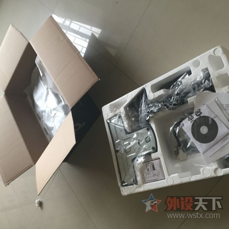 ��������24�� ����BenQȫ��δ���XL2420Z �����̨ ������