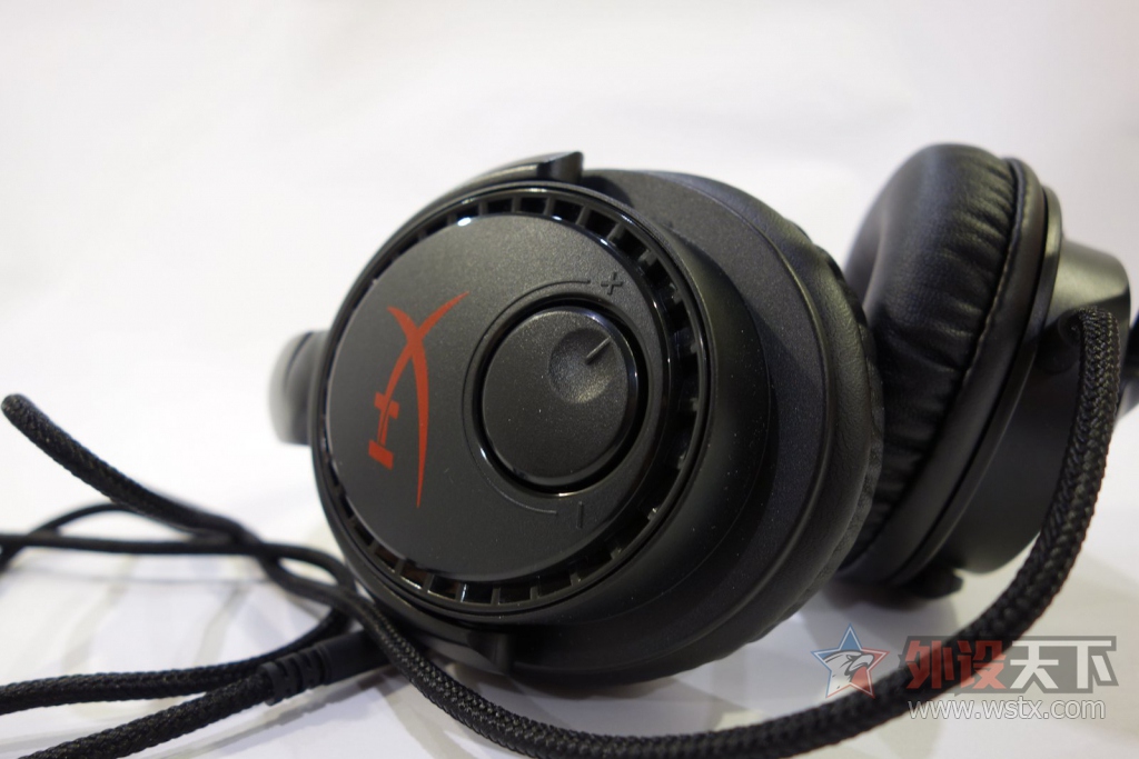 �������㣬��ʿ��HyperX Cloud Drone��������