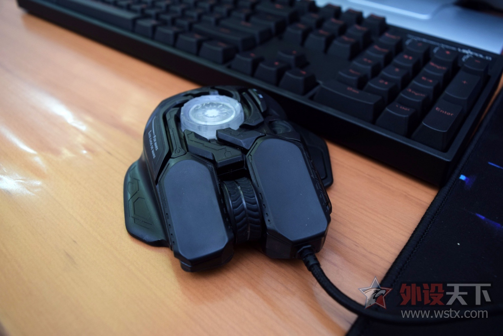 �ع���ԭʼ�ļ���������²��£�LEOPOLD��FC900R�򵥿��䡣