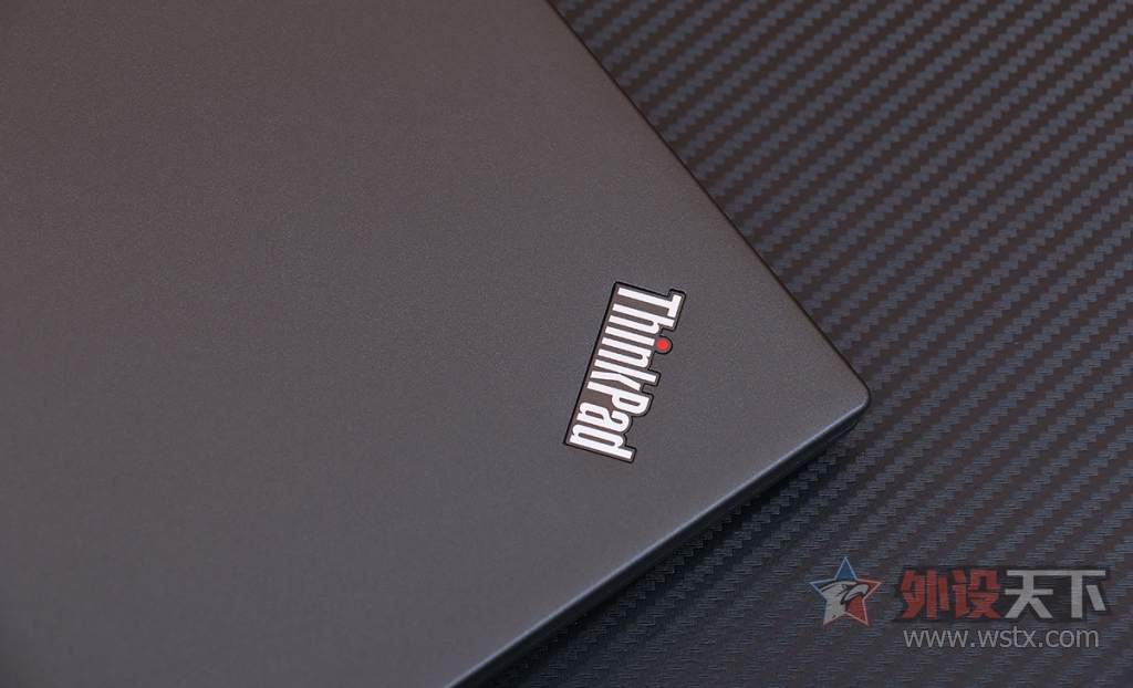 ���������룬���� ThinkPad T450s ���ֿ��������ڴ�С�ǣ�